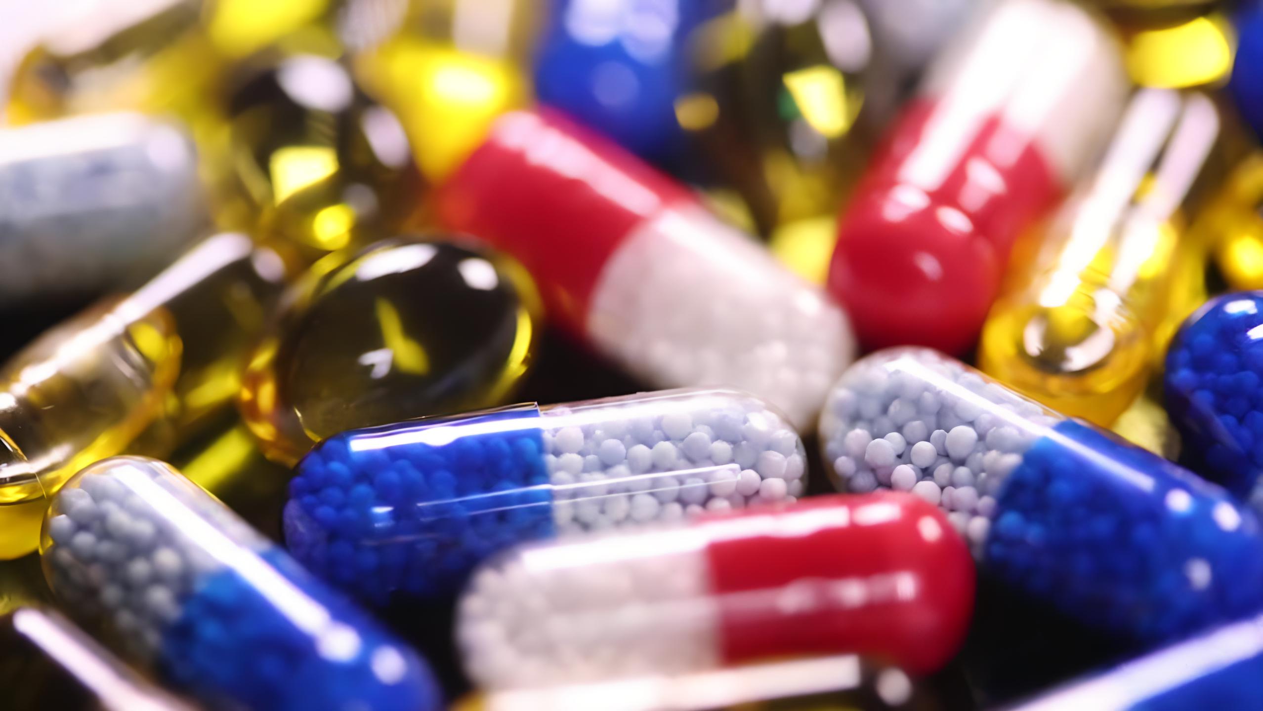 Capsules: A Comprehensive Study About Enclosed Drugs